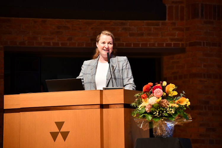 DU-UT_Symposium_Keynote Lecture II.jpg (112320)
